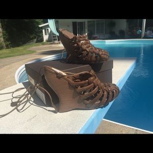 BNWT Bottega Veneta platform Wedge Sandals